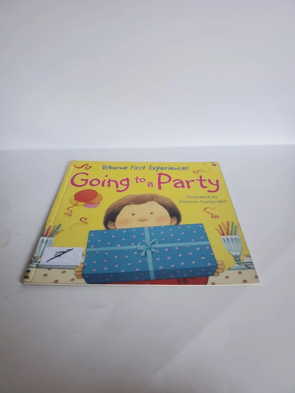 Born Going to a Party By Anne Civardi Usborne Books